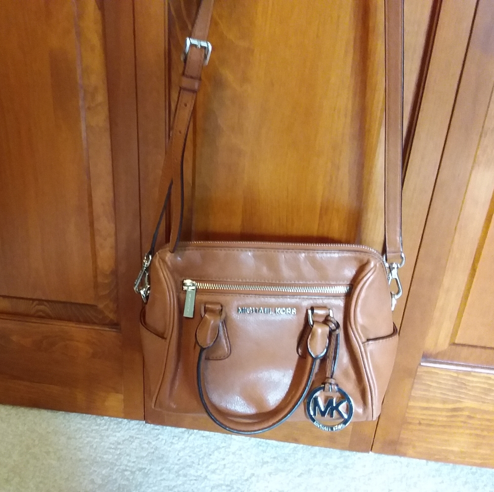 Michael kors small satchel